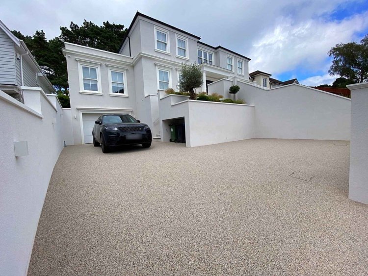 Resin Driveway Dorset: The Ideal Choice for a Durable and Stylish Surface