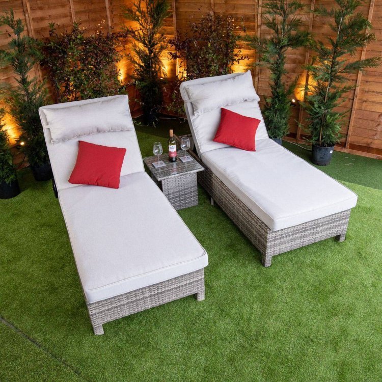 How to Choose the Best Sun Lounger During a Sale?