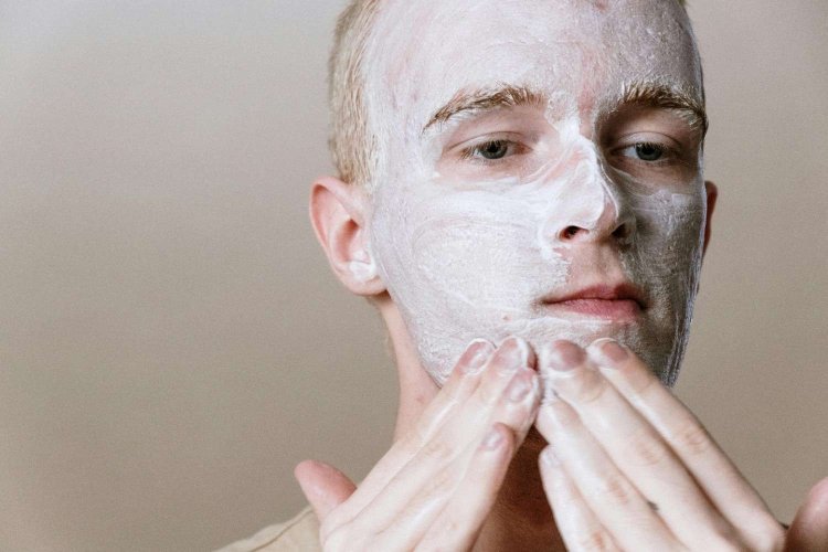 Glow Naturally: Face Mask for Acne-Free Radiance