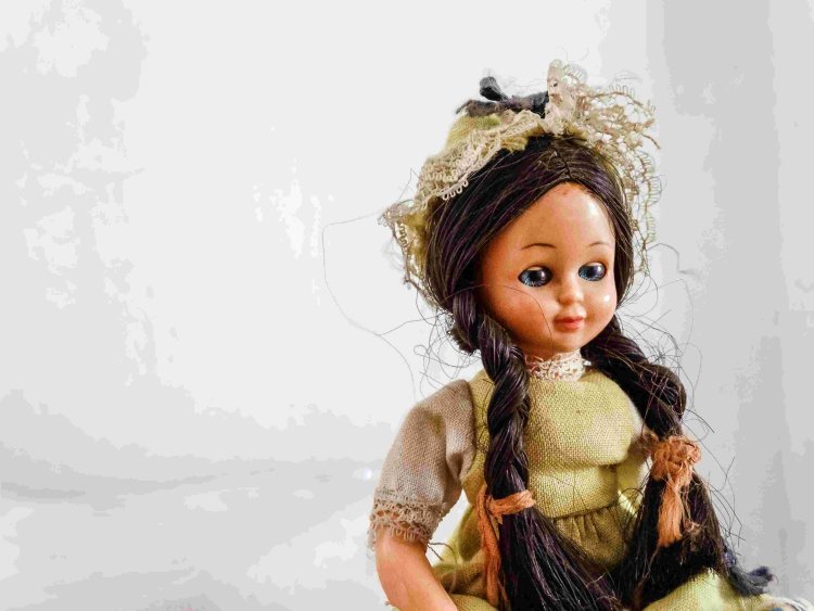 Best Non-Gender Specific Dolls for Inclusive Play