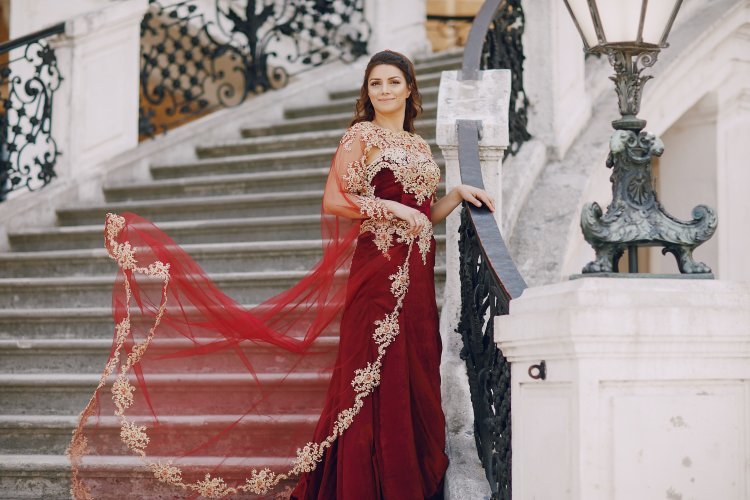 What Are the Best Pakistani Maxi Dresses for Every Occasion?