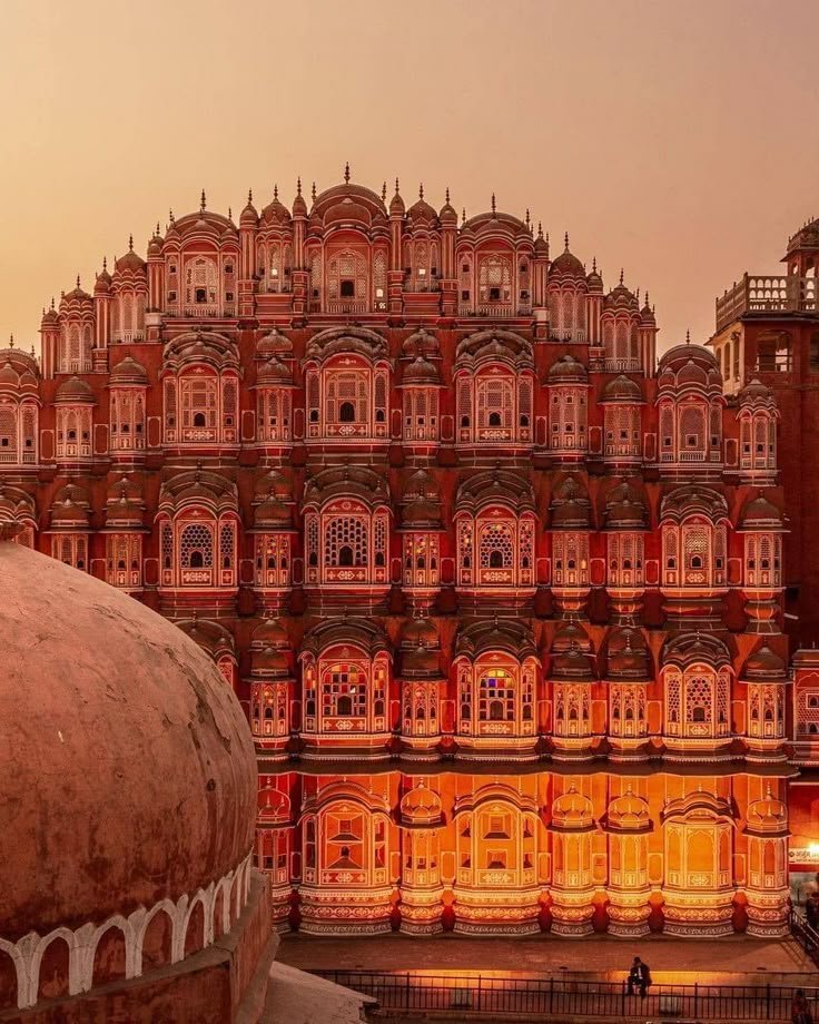 Why Choose a Rajasthan Taxi Service for Your Next Road Trip?